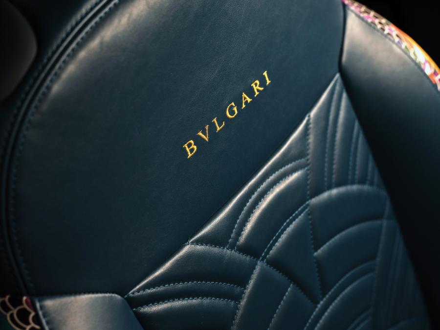 Детали интерьера Fiat B.500 MAI TROPPO by Bvlgari 2020 года  (фото 5 из 15)